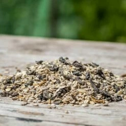 Rotkehlchen-Delikatessen 9 Rotkehlchen-Delikatessen -Geflügelbedarf Verkäufe 2024 12059 1